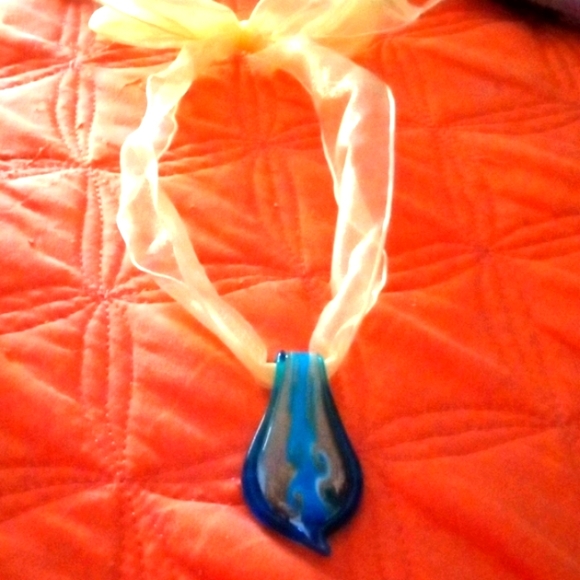 BLOWN GLASS TURQUOISE AND GOLD WAVE PENDANT ON YELLOW ADJUSTABLE RIBBON 3 INX2IN - Picture 3 of 4